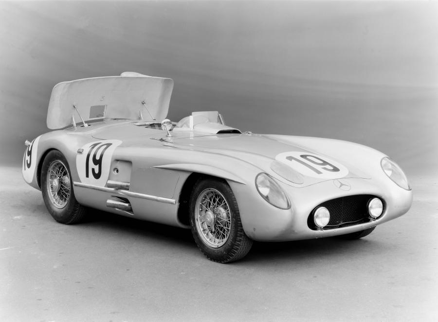  Mercedes-Benz 300 SLR 1955 года  (фото 1 из 69)